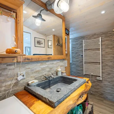 Authentique Proche Du Ski Et Bikepark Apartment Versegeres